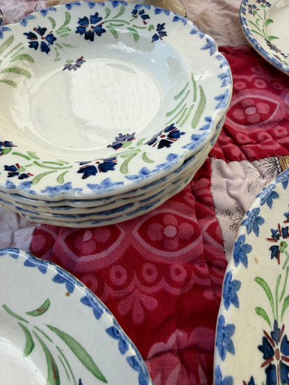 DOLLY TEA SET
