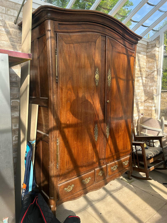 WARDROBE