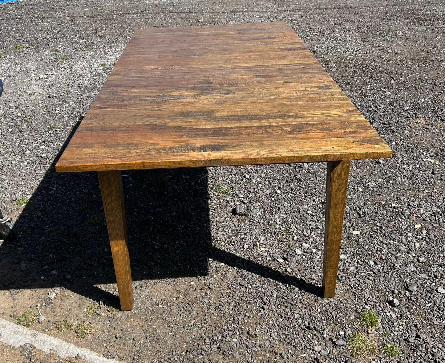 KITCHEN TABLE
