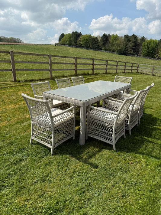 TABLE AND CHAIRS