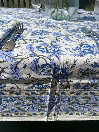 TABLECLOTH