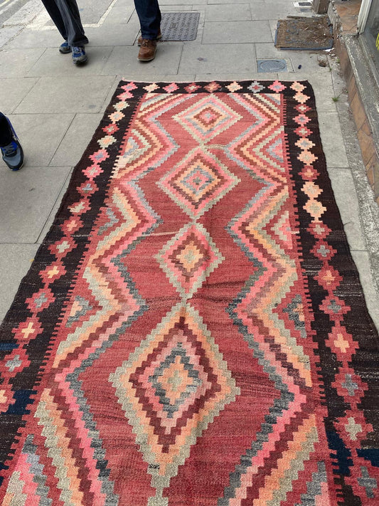 KILIM PINK
