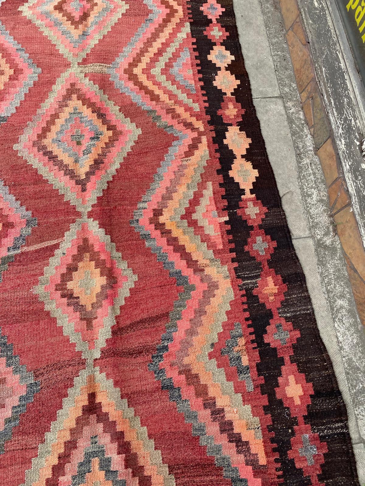KILIM PINK