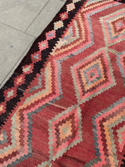 KILIM PINK