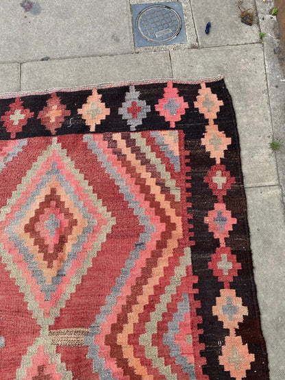 KILIM PINK
