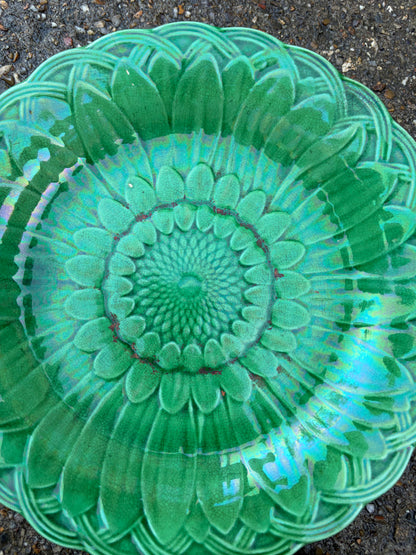GREEN PLATES