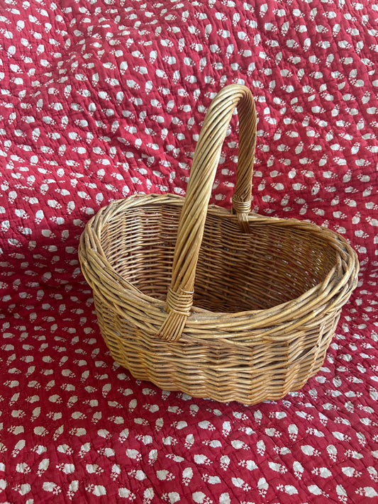 SWEET BASKET