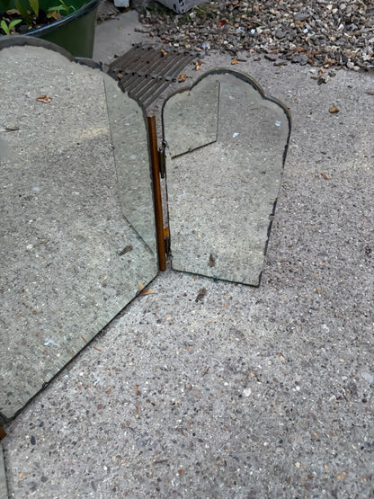 DRESSING TABLE MIRROR