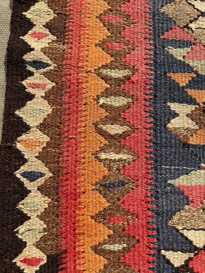 KILIM RUG