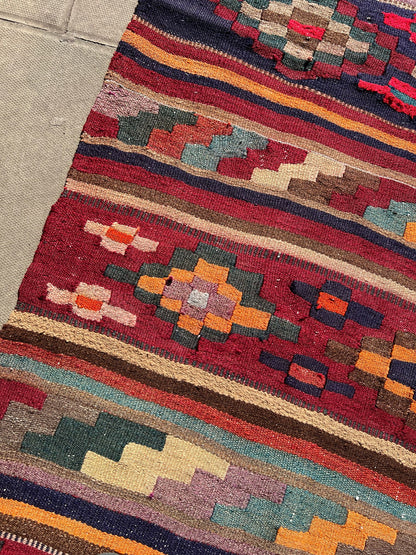 VINTAGE KILIM
