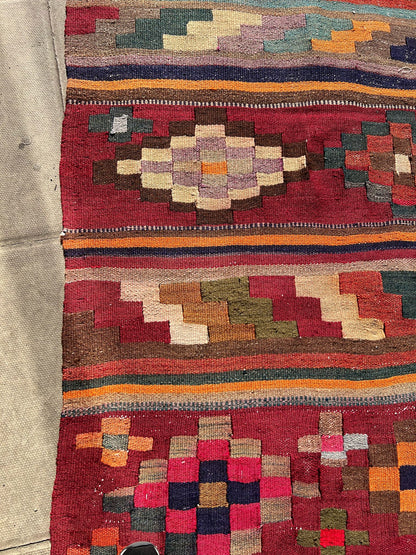 VINTAGE KILIM