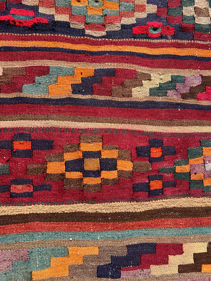 VINTAGE KILIM