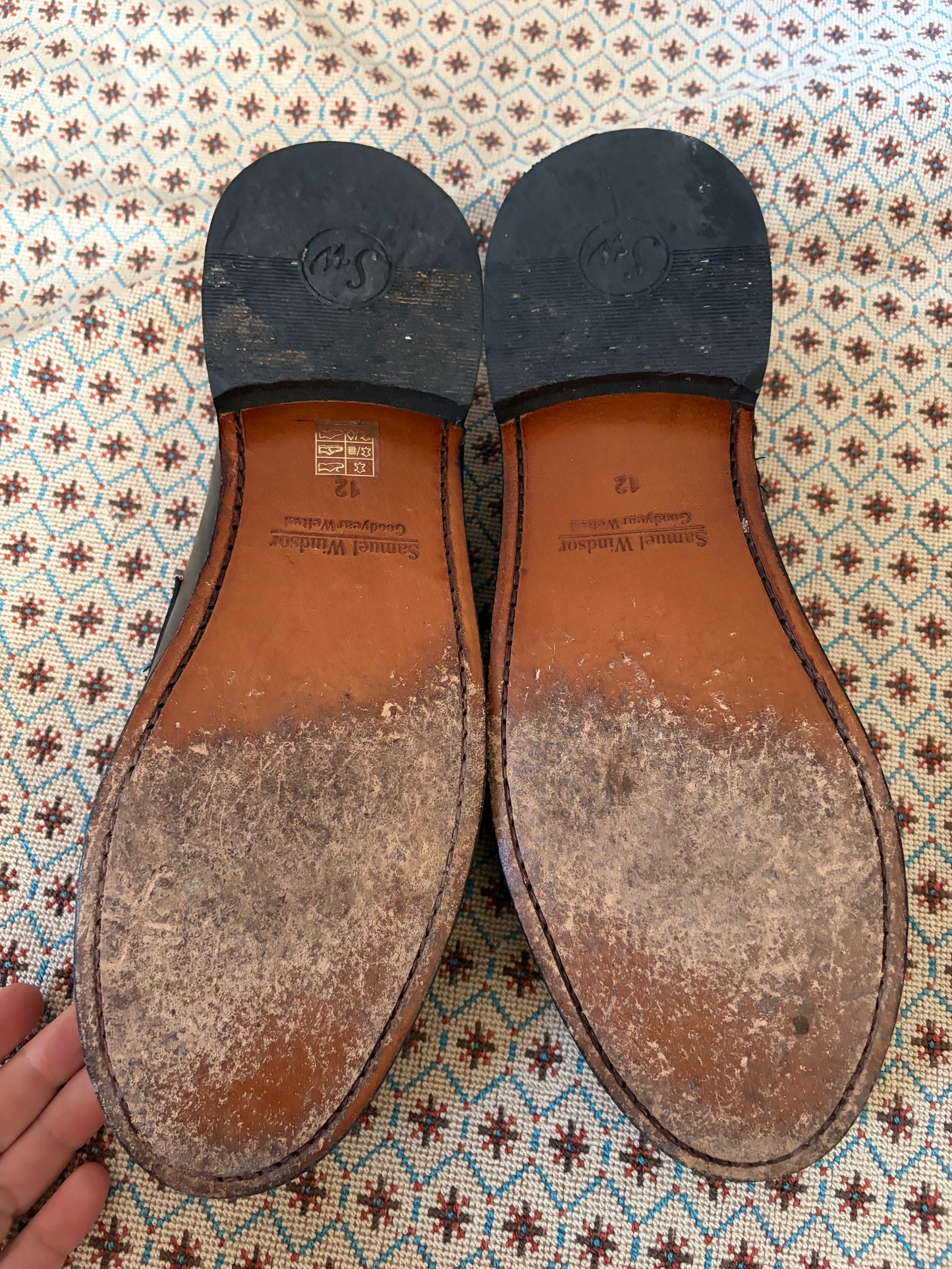 SAMUEL WINDSOR LEATHER SHOES