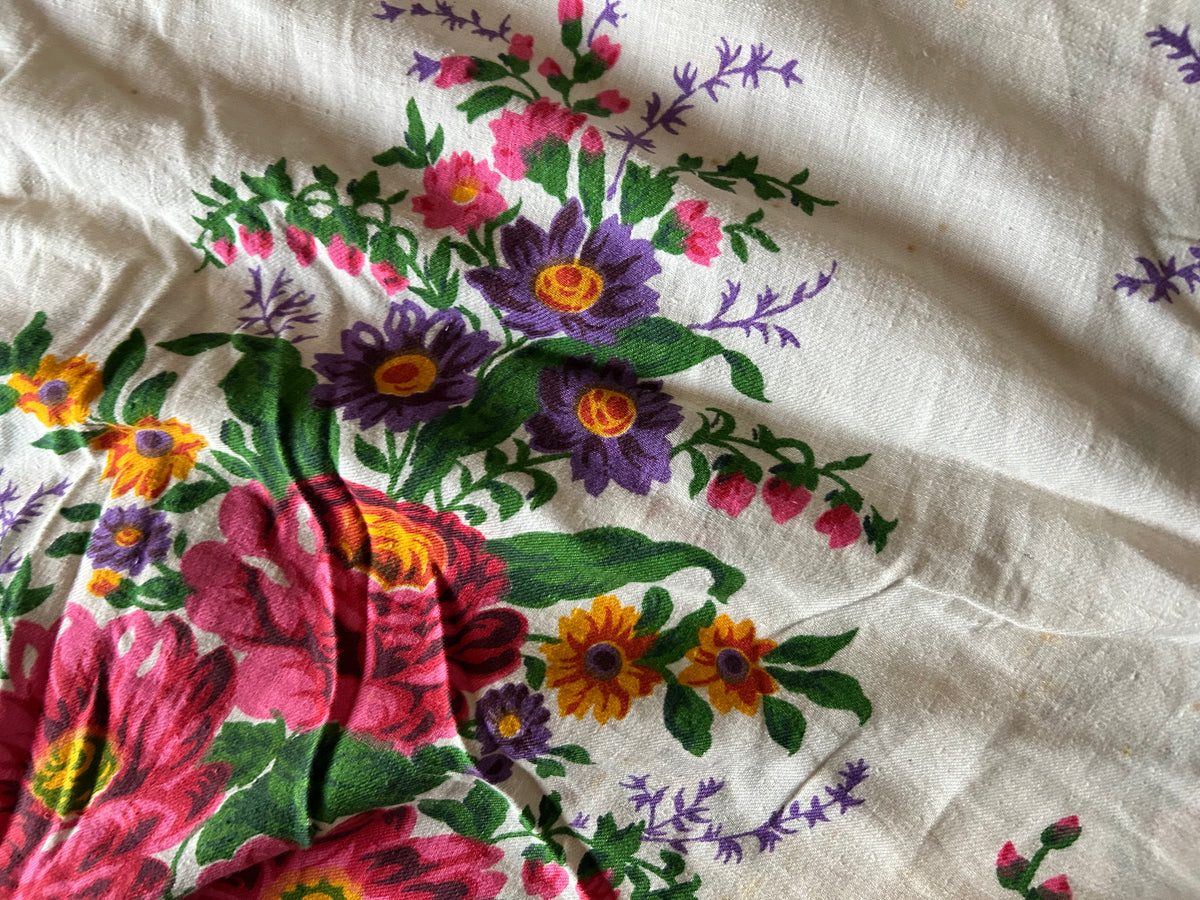 FLORAL SHAWL