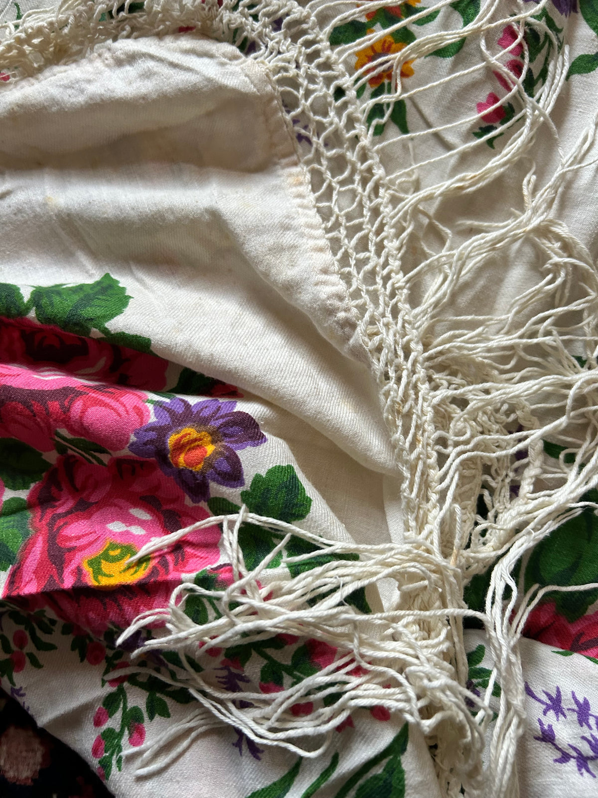 FLORAL SHAWL