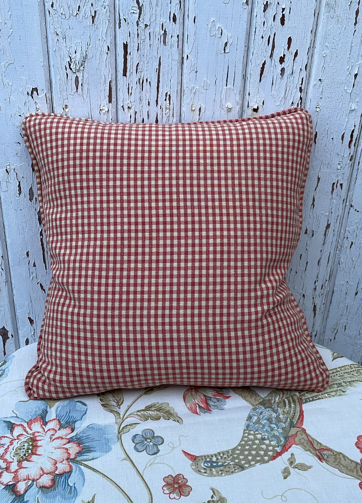 CUSHION