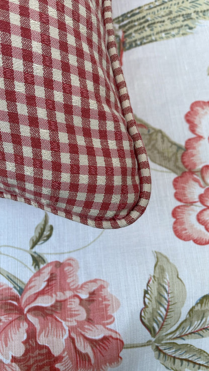 CUSHION