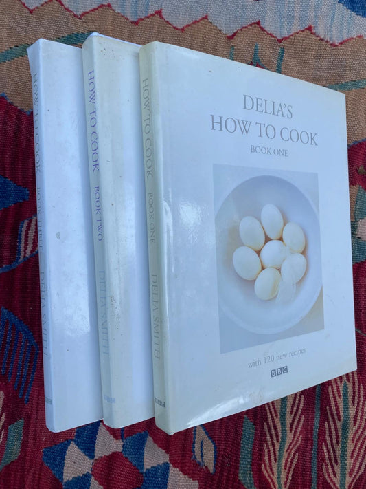 DELIA SMITH BOOKS